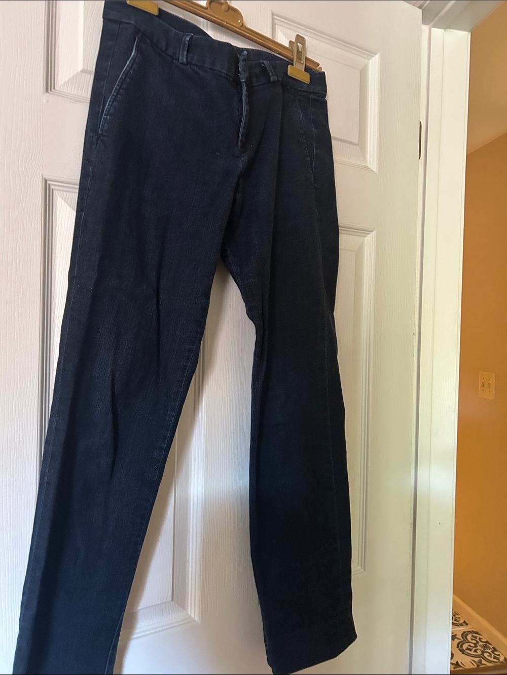 Banana Republic dark wash skinny jeans. Size 2.